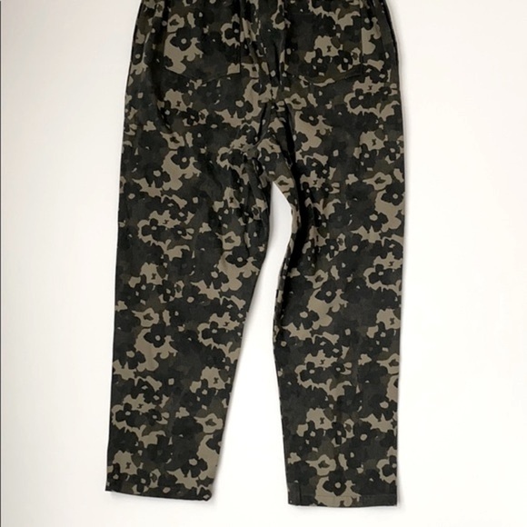 Anthropologie Amadi Camo Floral High Waisted Trousers - Picture 15 of 16